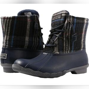 Sperry Saltwater Wool Plaid Navy Duck Boots size 9